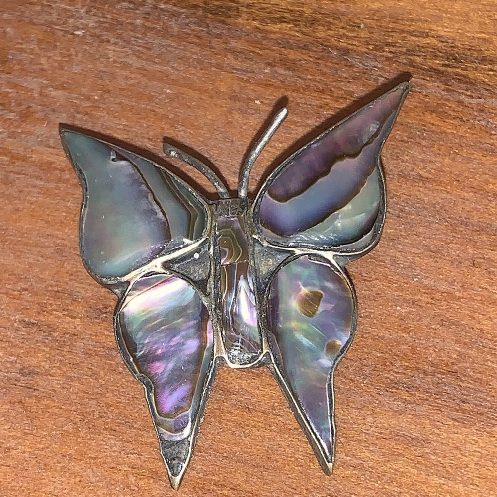 Vintage Alpaca Mexico Mother of Pearl Butterfly Brooch Pin Sterling Silver‎ 925